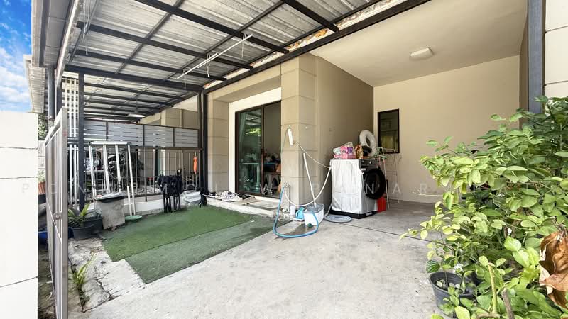 Pruksa Ville 57 Pattanakarn, Bangkok, Soi Pattanakarn 38, Suan Luang, Bangkok, 3 Bedrooms, 100 sqm, Townhouse For Sale, by Ponwimol Wipanarapai, 500493732 - DDproperty.com