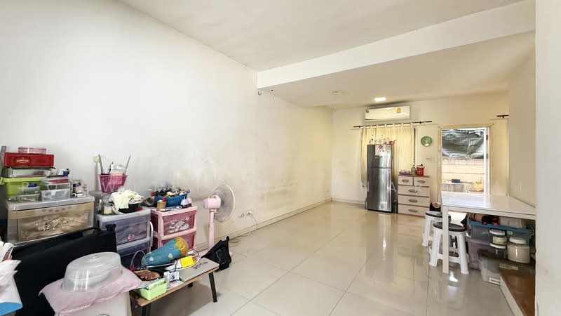 Pruksa Ville 57 Pattanakarn, Bangkok, Soi Pattanakarn 38, Suan Luang, Bangkok, 3 Bedrooms, 100 sqm, Townhouse For Sale, by Ponwimol Wipanarapai, 500493732 - DDproperty.com