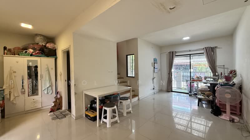 Pruksa Ville 57 Pattanakarn, Bangkok, Soi Pattanakarn 38, Suan Luang, Bangkok, 3 Bedrooms, 100 sqm, Townhouse For Sale, by Ponwimol Wipanarapai, 500493732 - DDproperty.com