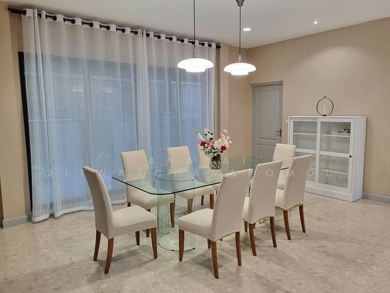 Grand Bangkok Boulevard Sathorn, Bangkok, 48 93 Soi 15, Bang Khae, Bangkok, 5 Bedrooms, 400 sqm, Condo For Rent, by Tanapat Jitwatcharakomol, 500493748 - DDproperty.com