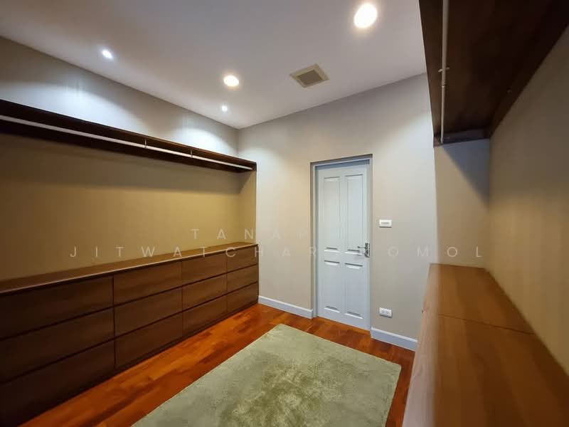 Grand Bangkok Boulevard Sathorn : แกรนด์ บางกอก บูเลอวาร์ด สาทร, กรุงเทพ, 48 93 ซอย 15, บางแค, กรุงเทพ, 400 ตร.ม., คอนโด ให้เช่า, โดย Tanapat Jitwatcharakomol, 500493748 - DDproperty.com