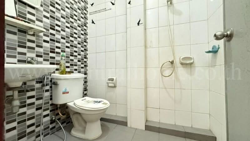 หมู่บ้านเบญจทรัพย์, Pathum Thani, รังสิต-นครนายก, Rangsit, Thanyaburi, Pathum Thani, 2 Bedrooms, 98 sqm, Townhouse For Sale, by คุณ ปัณณณัฐ ( ปัณณ์ ), 500493782 - DDproperty.com