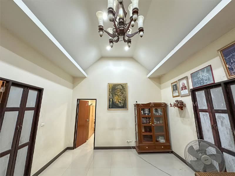Detached house Thai Style Prachautit 54, Bangkok, ประชาอุทิศ 54, Bangmot, Thung Khru, Bangkok, 4 Bedrooms, 200 sqm, Single Detached House For Sale, by Worazett pornpatpulkasaim, 500493794 - DDproperty.com