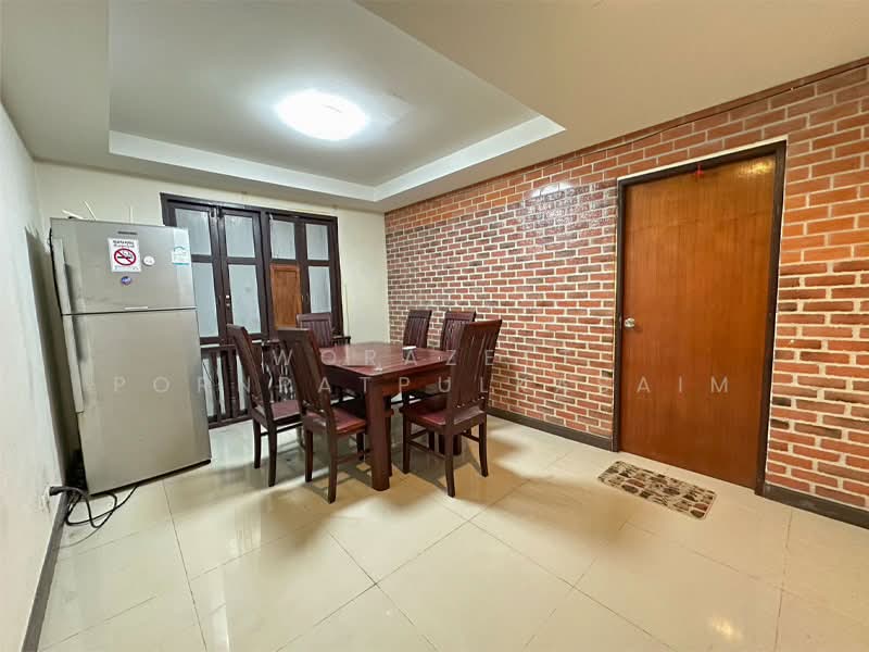 Detached house Thai Style Prachautit 54, Bangkok, ประชาอุทิศ 54, Bangmot, Thung Khru, Bangkok, 4 Bedrooms, 200 sqm, Single Detached House For Sale, by Worazett pornpatpulkasaim, 500493794 - DDproperty.com