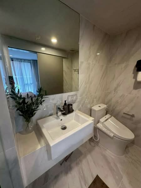 IDEO Mobi Sukhumvit 40, Bangkok, Soi Sukhumvit 40, Phra Kanong, Khlong Toei, Bangkok, 1 Bedroom, 35 sqm, Condo For Rent, by Tanapat Jitwatcharakomol, 500493796 - DDproperty.com