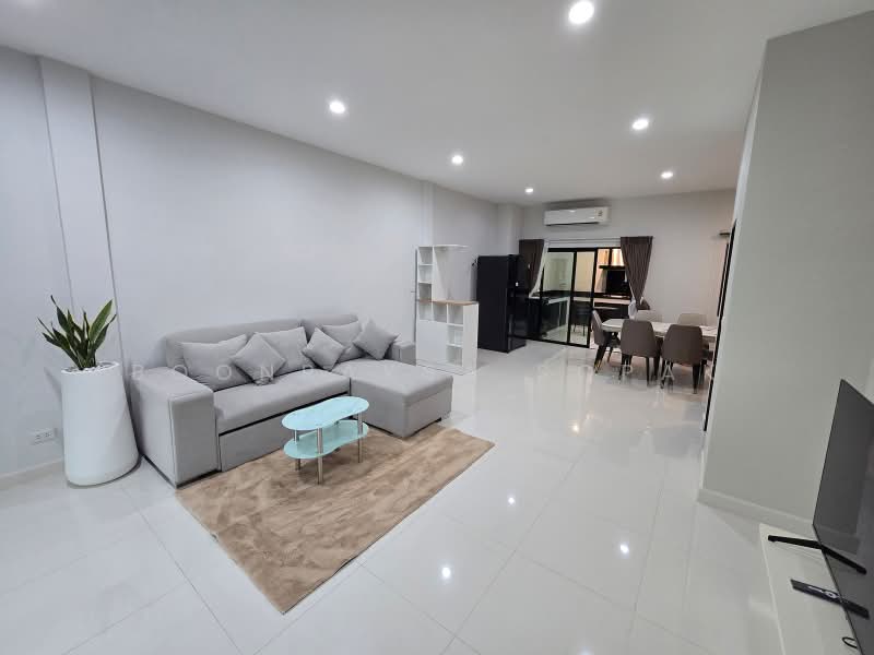 Cordiz at Udomsuk, Bangkok, Udomsuk Road, Soi 39, Bang Chak, Phra Khanong, Bangkok, 3 Bedrooms, 220 sqm, Townhouse For Rent, by Boonraksa Sopak, 500493797 - DDproperty.com