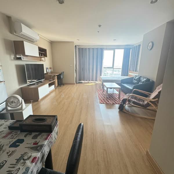 St Louis Grand Terrace, Bangkok, Soi Sathon 11 S Sathon Rd, Yan Nawa, Sathon, Bangkok, 1 Bedroom, 47 sqm, Condo For Rent, by Tanapat Jitwatcharakomol, 500493819 - DDproperty.com
