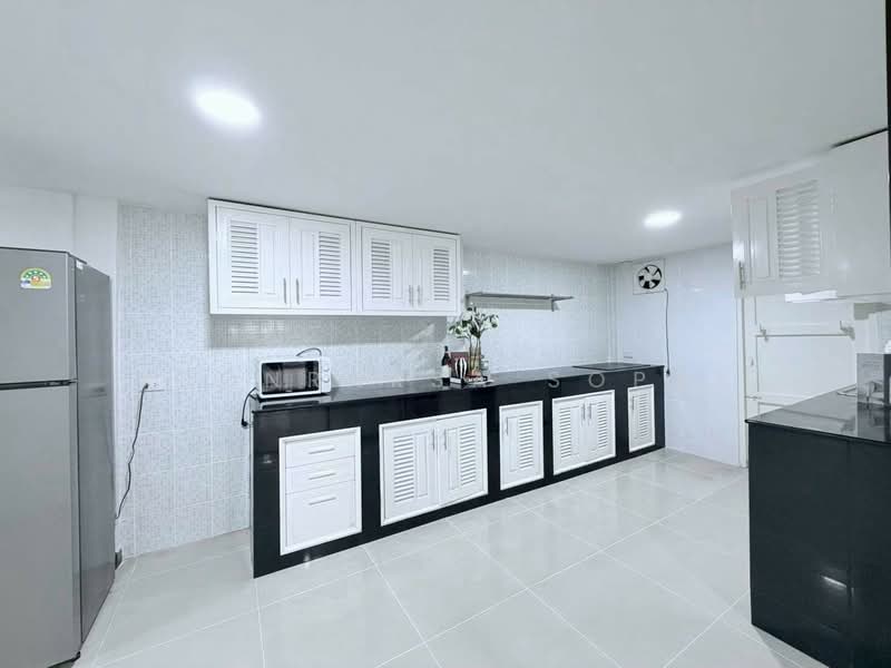 บ้าน 6-ห้องนอน, กรุงเทพ, สามเสนนอก, ห้วยขวาง, กรุงเทพ, 500 ตร.ม., บ้านเดี่ยว ให้เช่า, โดย Boonraksa Sopak, 500493828 - DDproperty.com