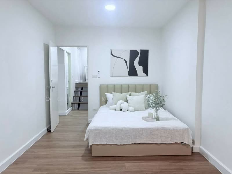 บ้าน 6-ห้องนอน, กรุงเทพ, สามเสนนอก, ห้วยขวาง, กรุงเทพ, 500 ตร.ม., บ้านเดี่ยว ให้เช่า, โดย Boonraksa Sopak, 500493828 - DDproperty.com