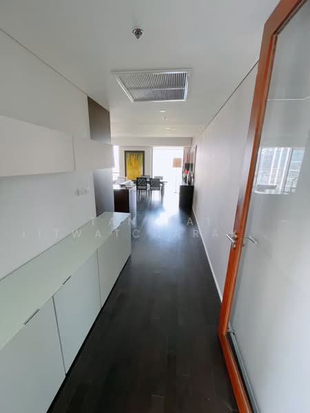 Hansar Rajdamri, Bangkok, 3-250 Soi Mahatlek Luang 2, Lumphini, Pathum Wan, Bangkok, 2 Bedrooms, 138 sqm, Condo For Rent, by Tanapat Jitwatcharakomol, 500493840 - DDproperty.com