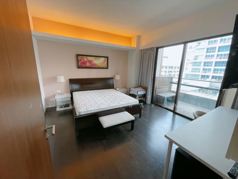 Hansar Rajdamri, Bangkok, 3-250 Soi Mahatlek Luang 2, Lumphini, Pathum Wan, Bangkok, 2 Bedrooms, 138 sqm, Condo For Rent, by Tanapat Jitwatcharakomol, 500493840 - DDproperty.com