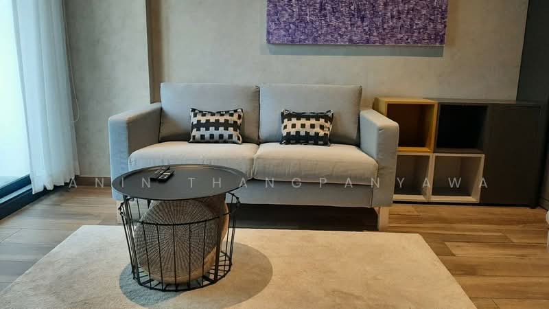 The Lofts Asoke, Bangkok, Sukhumvit 21 Road, Khlongtoei Nua, Watthana, Bangkok, 1 Bedroom, 36 sqm, Condo For Rent, by Kanin Thangpanyawa, 500493860 - DDproperty.com