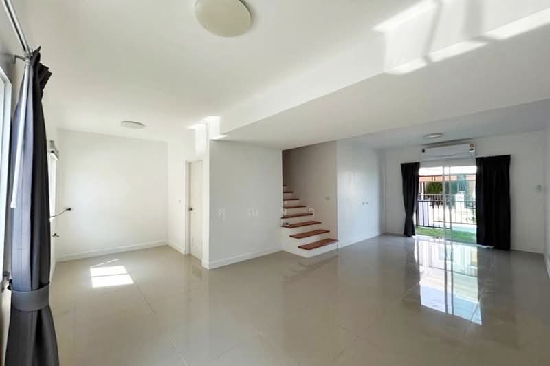 Lalin Town Lio BLISS Theparak - Bangbo, Samut Prakan, Bang Bo–Khlong Dan Road, Bang Phriang, Bang Bo, Samut Prakan, 3 Bedrooms, 105 sqm, Townhouse For Sale, by คุณจ๋า, 500493901 - DDproperty.com