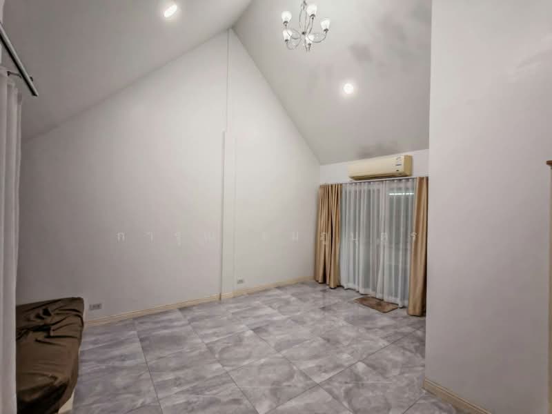 หมู่บ้านสินธานีรัชดา, Bangkok, Wang Thonglang, Bangkok, 3 Bedrooms, 350 sqm, Townhouse For Rent, by การุณ ชมภูบุตร, 500493908 - DDproperty.com