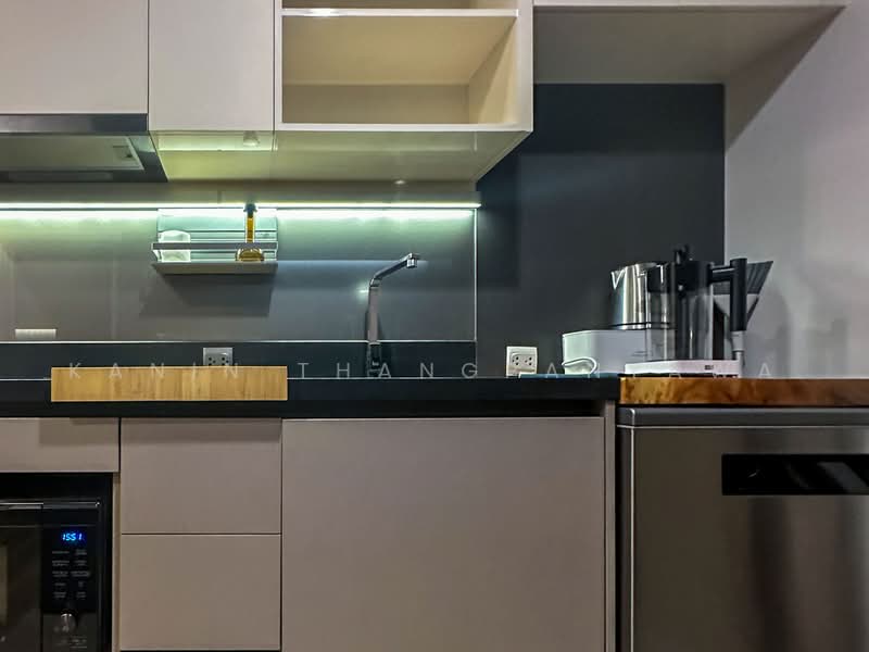 Oka Haus Sukhumvit 36, Bangkok, 3399 Rama 4 Road, Khong Tan, Khlong Toei, Bangkok, 1 Bedroom, 35 sqm, Condo For Rent, by Kanin Thangpanyawa, 500493910 - DDproperty.com