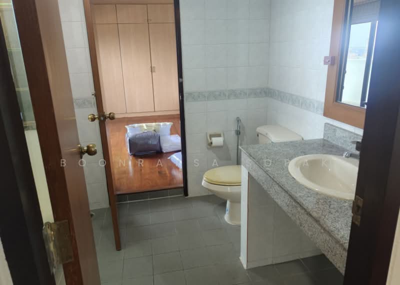 The Roof Garden Onnut, Bangkok, 697 Soi Sukhumvit 50, Phra Kanong, Khlong Toei, Bangkok, 3 Bedrooms, 315 sqm, Condo For Rent, by Boonraksa Sopak, 500493925 - DDproperty.com
