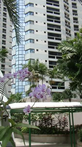 President Park Sukhumvit 24, Bangkok, 99 Sukhumvit 24 Alley, Khlongtoei Nua, Watthana, Bangkok, 3 Bedrooms, 260 sqm, Condo For Rent, by Phakawadee Jiramanee, 500493929 - DDproperty.com