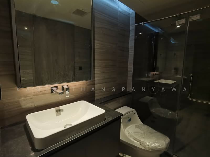 Klass Sarasin-Rajdamri, Bangkok, 229 Sarasin Road, Lumphini, Pathum Wan, Bangkok, 1 Bedroom, 50 sqm, Condo For Rent, by Kanin Thangpanyawa, 500493930 - DDproperty.com
