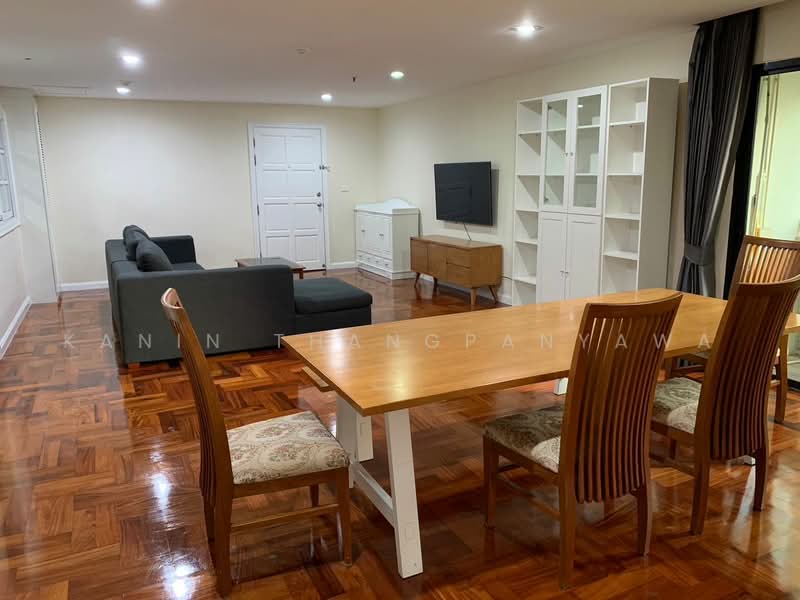 Baan Suanpetch, Bangkok, 18 Soi Sukhumvit 39, Khlong Tan Nua, Watthana, Bangkok, 2 Bedrooms, 135 sqm, Condo For Rent, by Kanin Thangpanyawa, 500493940 - DDproperty.com