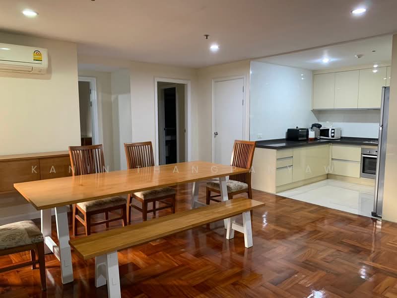 Baan Suanpetch, Bangkok, 18 Soi Sukhumvit 39, Khlong Tan Nua, Watthana, Bangkok, 2 Bedrooms, 135 sqm, Condo For Rent, by Kanin Thangpanyawa, 500493940 - DDproperty.com