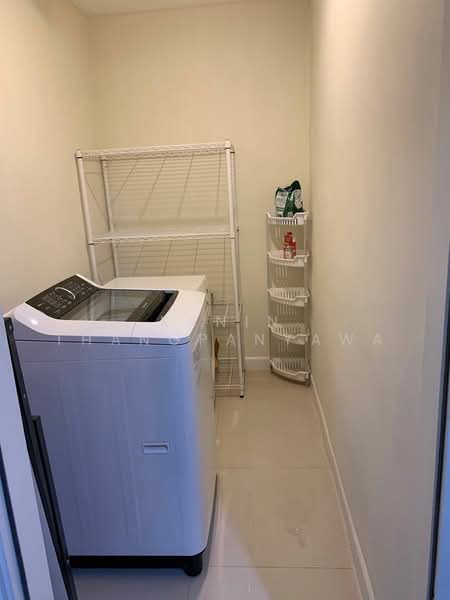 Baan Suanpetch, Bangkok, 18 Soi Sukhumvit 39, Khlong Tan Nua, Watthana, Bangkok, 2 Bedrooms, 135 sqm, Condo For Rent, by Kanin Thangpanyawa, 500493940 - DDproperty.com