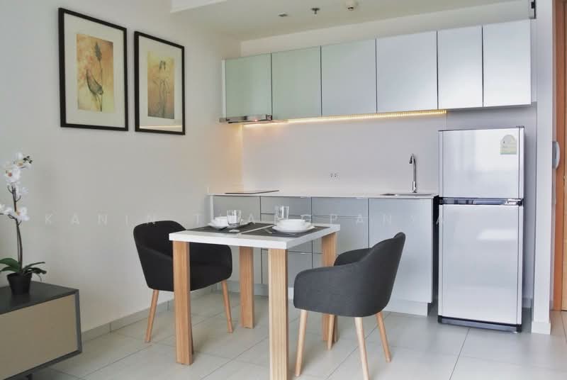 The Lofts Ekkamai, Bangkok, 1415 Sukhumvit Road, Phra Kanong Nua, Watthana, Bangkok, 1 Bedroom, 45 sqm, Condo For Rent, by Kanin Thangpanyawa, 500493964 - DDproperty.com