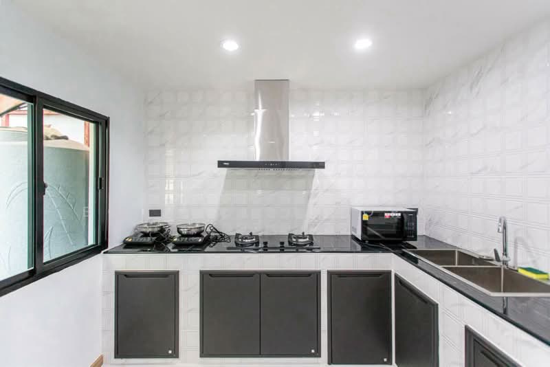 5-BR Villa, Bangkok, Wang Thonglang, Wang Thonglang, Bangkok, 5 Bedrooms, 500 sqm, Villa For Rent, by Boonraksa Sopak, 500493978 - DDproperty.com