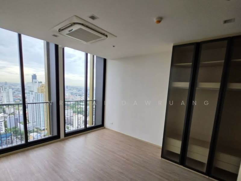 Noble State 39, Bangkok, 35 Soi Sukhumvit 39, Khlong Tan Nua, Watthana, Bangkok, 2 Bedrooms, 106 sqm, Condo For Sale, by Kanrutai Dawruang, 500493995 - DDproperty.com