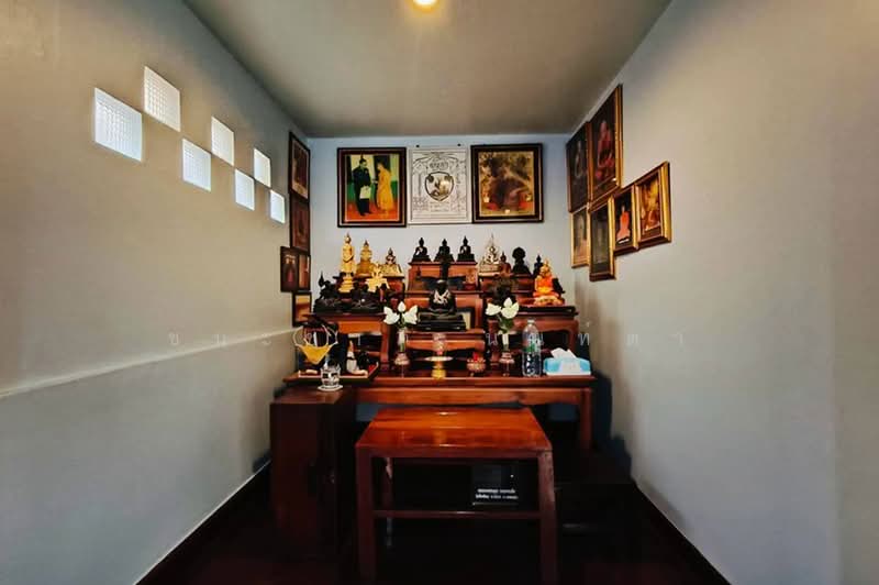 บ้านเดี่ยว 2 ชั้น เนื้อที่ 60 ตร.ว. ชุมชนหัวจักรตึกแดง (กำแพงเพชร 6), Bangkok, Bang Sue, Bangkok, 3 Bedrooms, 200 sqm, Single Detached House For Sale, by ชนะชาติ นนท์ตา, 500494002 - DDproperty.com