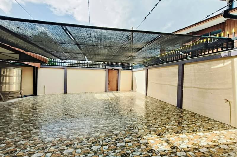 บ้านเดี่ยว 2 ชั้น เนื้อที่ 60 ตร.ว. ชุมชนหัวจักรตึกแดง (กำแพงเพชร 6), Bangkok, Bang Sue, Bangkok, 3 Bedrooms, 200 sqm, Single Detached House For Sale, by ชนะชาติ นนท์ตา, 500494002 - DDproperty.com