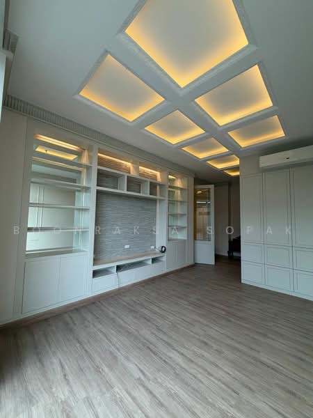 Richmond Hills Residence : ริชมอนด์ ฮิลส์ เรสซิเด้นซ์, กรุงเทพ, ซ.ทองหล่อ25, คลองตันเหนือ, วัฒนา, กรุงเทพ, 280 ตร.ม., อพาร์ทเมนท์ ให้เช่า, โดย Boonraksa Sopak, 500494023 - DDproperty.com