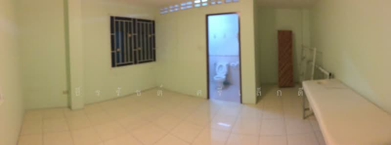 3-story commercial building for sale in a prime location in the heart of Sriracha (behind Robinson/A, Chon Buri (Pattaya), Surasak, Si Racha, Chon Buri (Pattaya), , 681 sqm, Shophouse For Sale, by ธีรรัชต์ ศรีเล็กดี, 500494031 - DDproperty.com