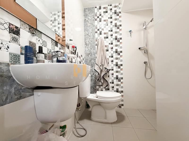 Golden Town Bangkhae, Bangkok, Soi Kanchanaphisek 5/1, Lak Song, Bang Khae, Bangkok, 3 Bedrooms, 96 sqm, Townhouse For Sale, by HOME Real Estate Service, 500494042 - DDproperty.com
