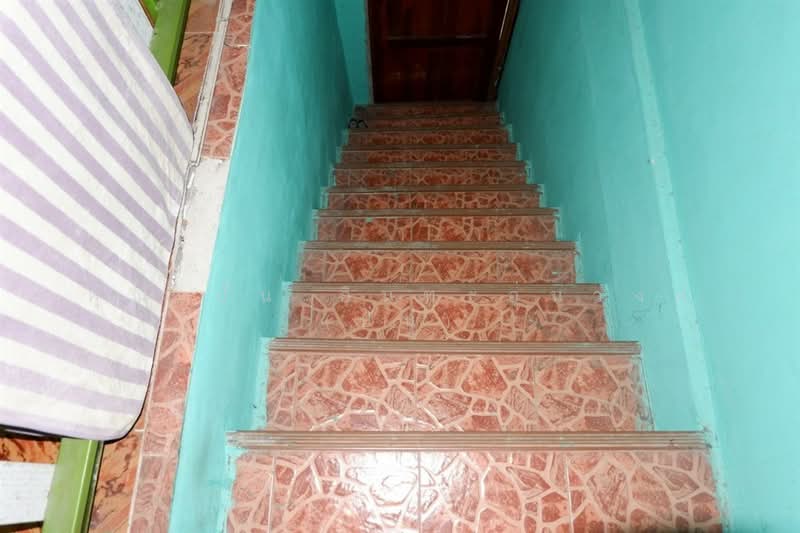 อาคารพาณิชย์ 3.5 ชั้น 24 ตร.ว. อาคารพาณิชย์ ซอยเสรีไทย81/1 ใกล้สวนสยาม, Bangkok, ถนนลาดพร้าว, Khan Na Yao, Bangkok, , 150 sqm, Shophouse For Sale, by คุณ ปั่น อินทะอุ่นวงศ์ (ปั่น), 500494056 - DDproperty.com