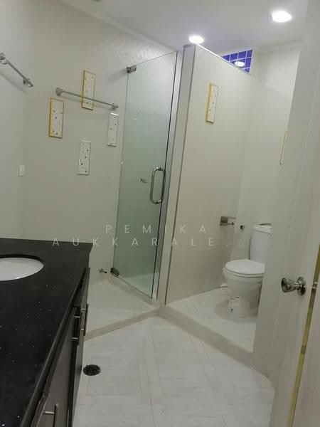 President Park Sukhumvit 24, Bangkok, 99 Sukhumvit 24 Alley, Khlongtoei Nua, Watthana, Bangkok, 2 Bedrooms, 100 sqm, Condo For Sale, by Pemika Aukkaraleekul, 500494072 - DDproperty.com
