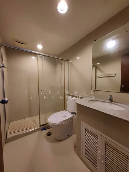Pabhada Silom, Bangkok, Sathorn, Silom, Bang Rak, Bangkok, 2 Bedrooms, 72 sqm, Condo For Rent, by Phakawadee Jiramanee, 500494087 - DDproperty.com