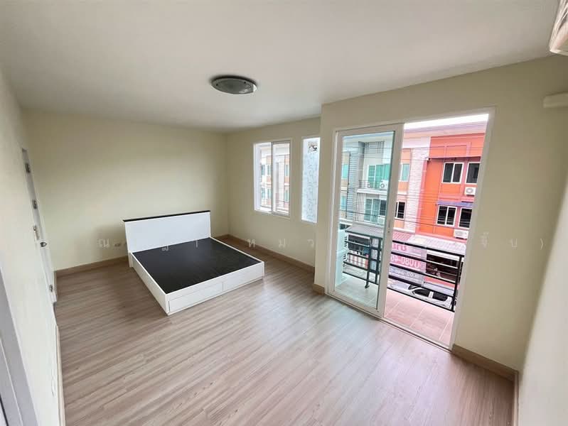 Gusto Grand Ramkhamhaeng, Bangkok, Ratphatthana Road (Soi Mistine), Saphan Sung, Bangkok, 5 Bedrooms, 175 sqm, Townhouse For Sale, by คุณ ณรฎา หมวดหรี่ (จิ๊บ), 500494099 - DDproperty.com