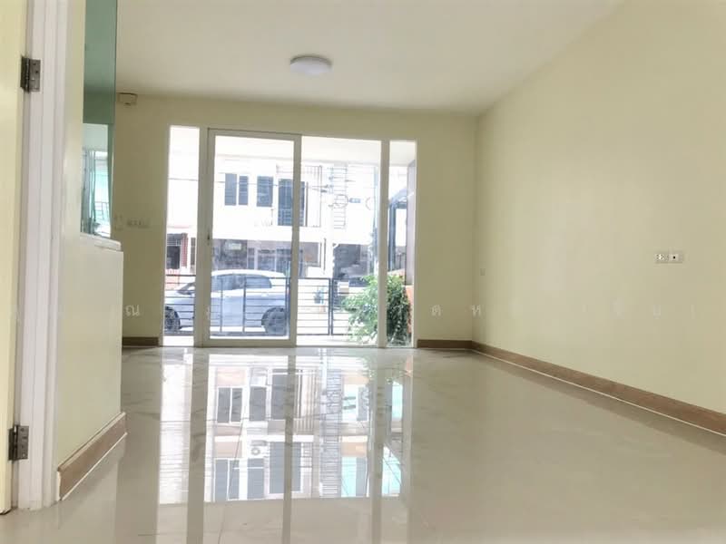 Gusto Grand Ramkhamhaeng, Bangkok, Ratphatthana Road (Soi Mistine), Saphan Sung, Bangkok, 5 Bedrooms, 175 sqm, Townhouse For Sale, by คุณ ณรฎา หมวดหรี่ (จิ๊บ), 500494099 - DDproperty.com