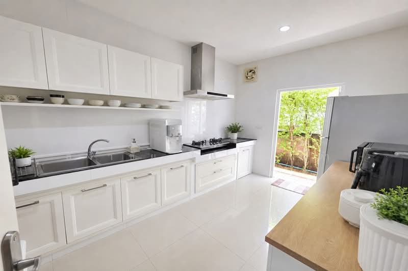 Laddarom Watcharapol-Rattanakosin, Bangkok, Vacharaphol Road, Khlong Tanon, Sai Mai, Bangkok, 4 Bedrooms, 330 sqm, Single Detached House For Sale, by สง่าชัย ไทรทองคำ, 500494101 - DDproperty.com