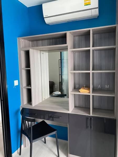 Life Asoke, Bangkok, Asoke-Dindang Road, Bang Kapi, Huai Khwang, Bangkok, 1 Bedroom, 29 sqm, Condo For Rent, by Ramita Theptham, 500494105 - DDproperty.com