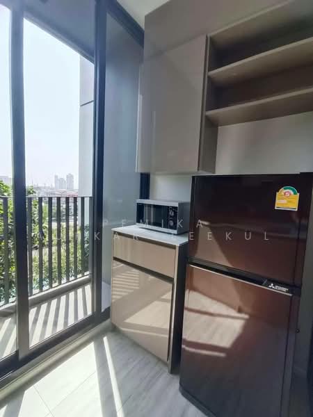 Whizdom Essence, Bangkok, 5 Piyabutr 1 Alley, Bang Chak, Phra Khanong, Bangkok, 1 Bedroom, 33 sqm, Condo For Sale, by Pemika Aukkaraleekul, 500494107 - DDproperty.com
