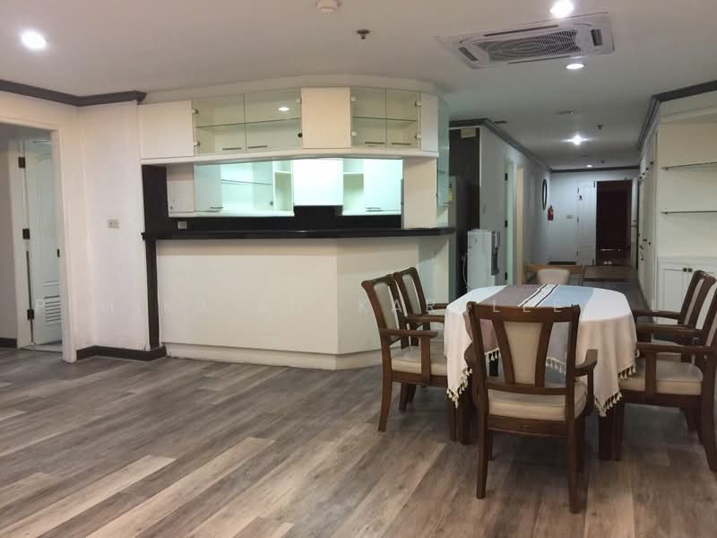 Las Colinas, Bangkok, Sukhumvit 21 Road, Khlongtoei Nua, Watthana, Bangkok, 2 Bedrooms, 141 sqm, Condo For Sale, by Pemika Aukkaraleekul, 500494115 - DDproperty.com