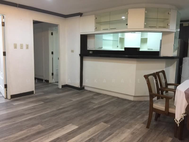 Las Colinas, Bangkok, Sukhumvit 21 Road, Khlongtoei Nua, Watthana, Bangkok, 2 Bedrooms, 141 sqm, Condo For Sale, by Pemika Aukkaraleekul, 500494115 - DDproperty.com