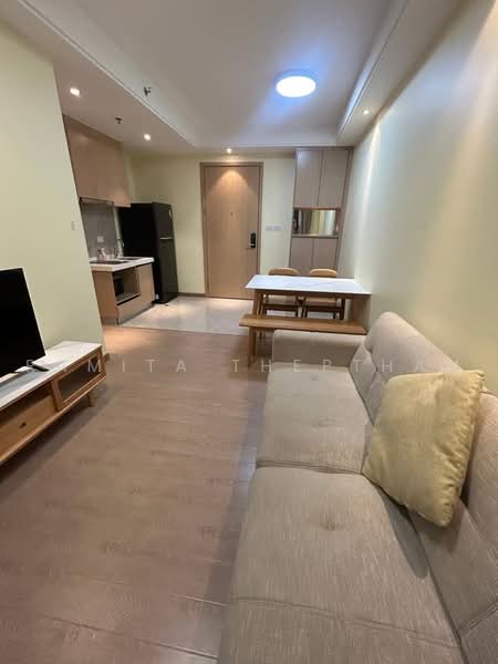 Regal Sathon-Naradhiwas, Bangkok, Naradhiwas Rajanagarindra Road, Thung Maha Mek, Sathon, Bangkok, 1 Bedroom, 35 sqm, Condo For Rent, by Ramita Theptham, 500494118 - DDproperty.com