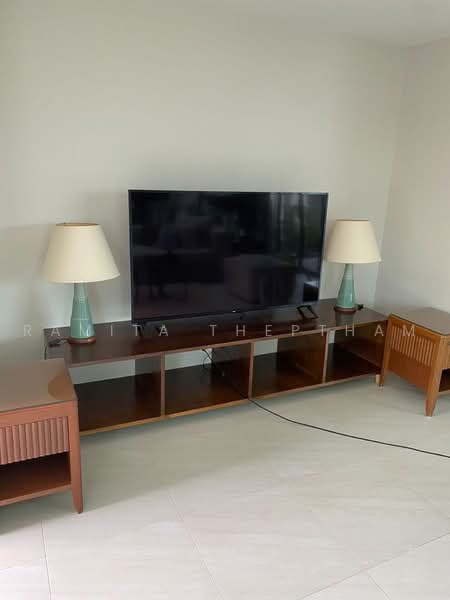 3-BR House, Bangkok, Lam Pla Tiew, Lat Krabang, Bangkok, 3 Bedrooms, 300 sqm, Single Detached House For Rent, by Ramita Theptham, 500494141 - DDproperty.com