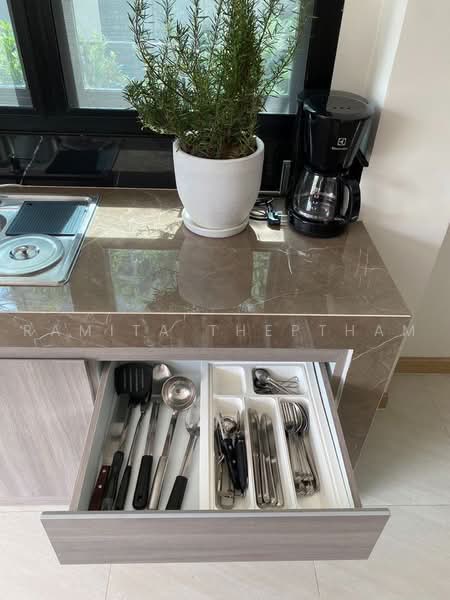 บ้าน 3-ห้องนอน, กรุงเทพ, ลำปลาทิว, ลาดกระบัง, กรุงเทพ, 300 ตร.ม., บ้านเดี่ยว ให้เช่า, โดย Ramita Theptham, 500494141 - DDproperty.com