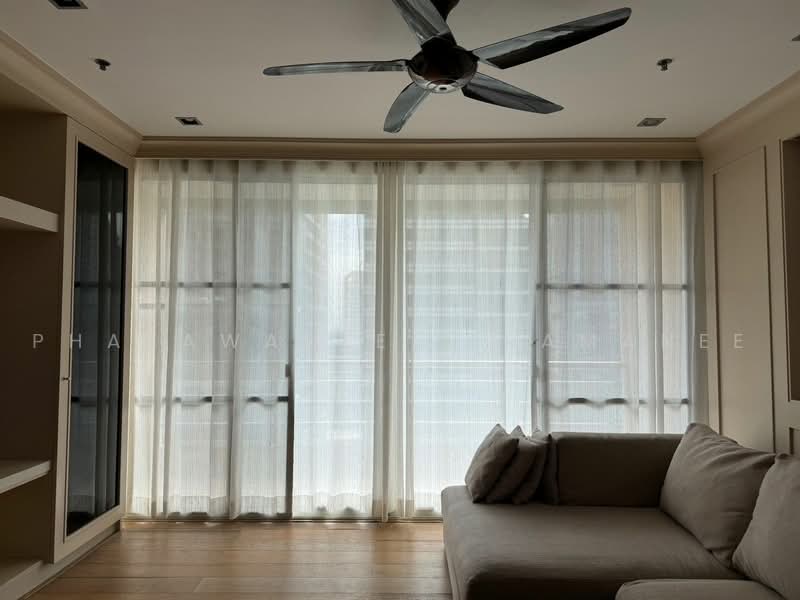 The Royal Saladaeng, Bangkok, 79 Saladaeng Road, Silom, Bang Rak, Bangkok, 3 Bedrooms, 235 sqm, Condo For Rent, by Phakawadee Jiramanee, 500494145 - DDproperty.com