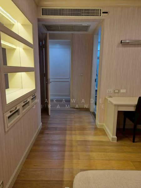 The Royal Saladaeng, Bangkok, 79 Saladaeng Road, Silom, Bang Rak, Bangkok, 3 Bedrooms, 235 sqm, Condo For Rent, by Phakawadee Jiramanee, 500494145 - DDproperty.com