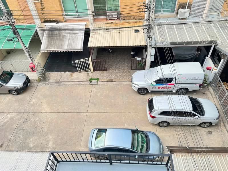 ปรัชญา โฮมทาวน์ @ ลาดพร้าว 71, กรุงเทพ, ถนนนาคนิวาส, ลาดพร้าว, กรุงเทพ, 190 ตร.ม., ทาวน์เฮ้าส์ ขาย, โดย คุณ ณรฎา หมวดหรี่ (จิ๊บ), 500494154 - DDproperty.com