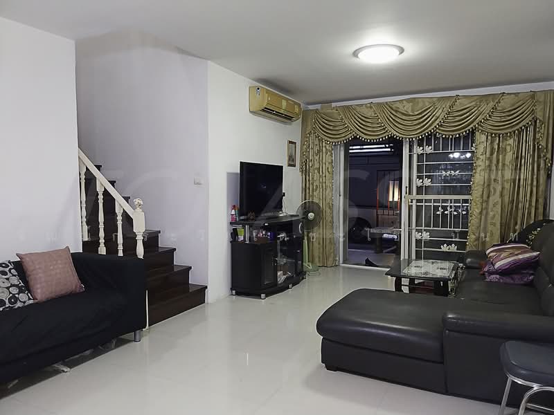 Nirund ville 8 Chaleomprakiet rm.9 soi 28, Bangkok, Nong Bon, Prawet, Bangkok, 3 Bedrooms, 130 sqm, Townhouse For Sale, by จิณณ์กระวี เตชะไชยนันท์, 500494158 - DDproperty.com